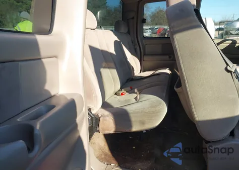 2004 GMC Sierra 1500 Sle из США, поврежденный, VIN 2GTEC19T141339067